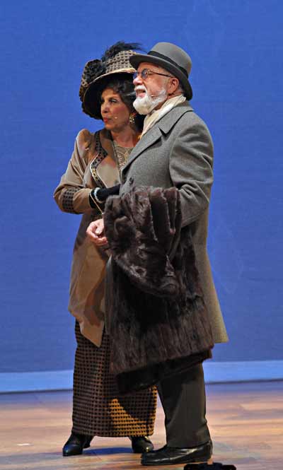 Denise Milnes, Eric Mates